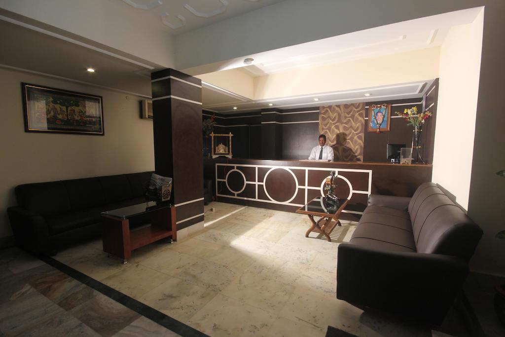 Urmee Hotell Bhubaneswar Eksteriør bilde