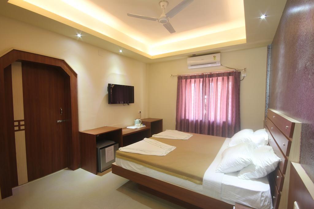 Urmee Hotell Bhubaneswar Eksteriør bilde